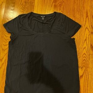Athleta Black Short Sleeve Tee